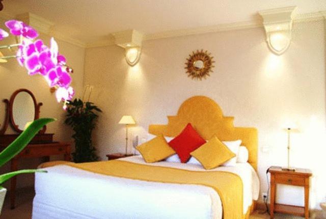Hotel Manoir De Kertalg Moëlan-sur-Mer Habitación foto